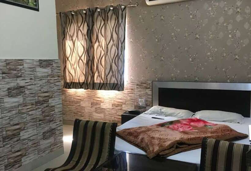 בית מלון כפרי Goroomgo Sunrise Ambala