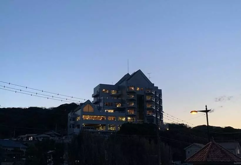 ホテル New Westpeninsula