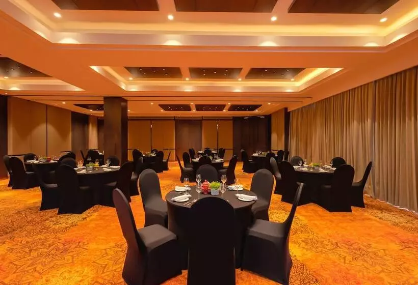 ホテル Norbu The Montanna, Dharamshala   Ihcl Seleqtions