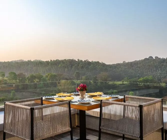 ホテル Norbu The Montanna, Dharamshala   Ihcl Seleqtions