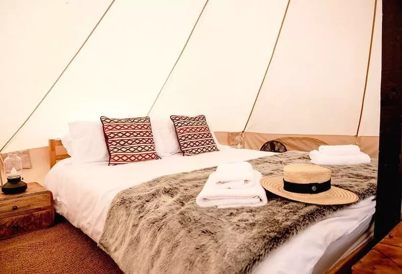 Hotelli Oastbrook Glamping