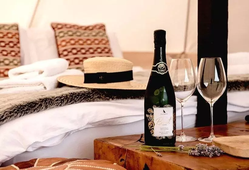 Hotelli Oastbrook Glamping