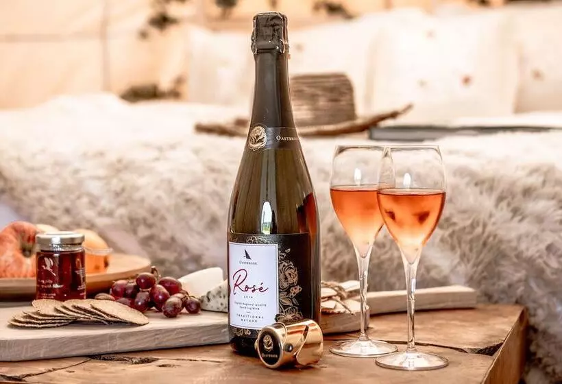 Hotelli Oastbrook Glamping