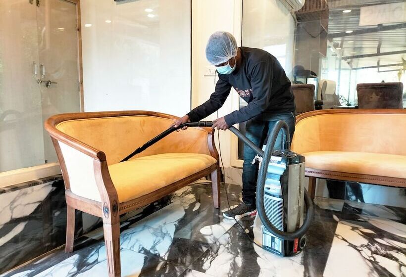 Отель Oregano Resorts