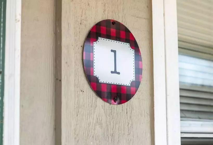 ホテル Outdoors Inn At Balsam Lake