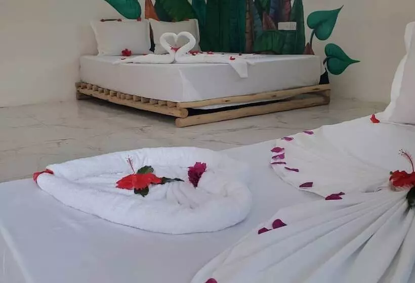 Hotelli Pole Pole House