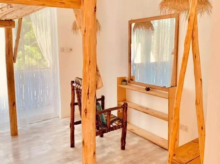 Hotelli Pole Pole House