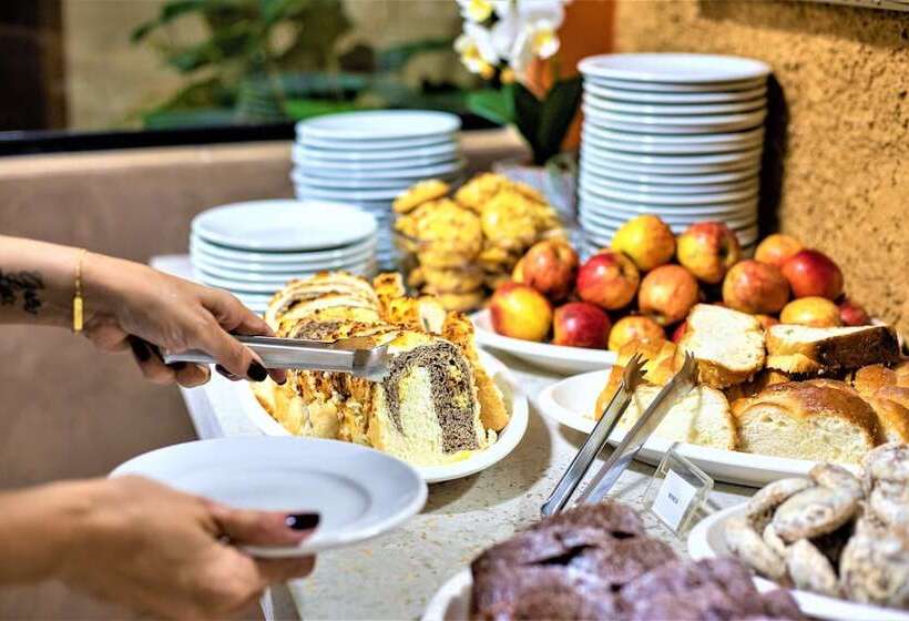 בית מלון כפרי Rp