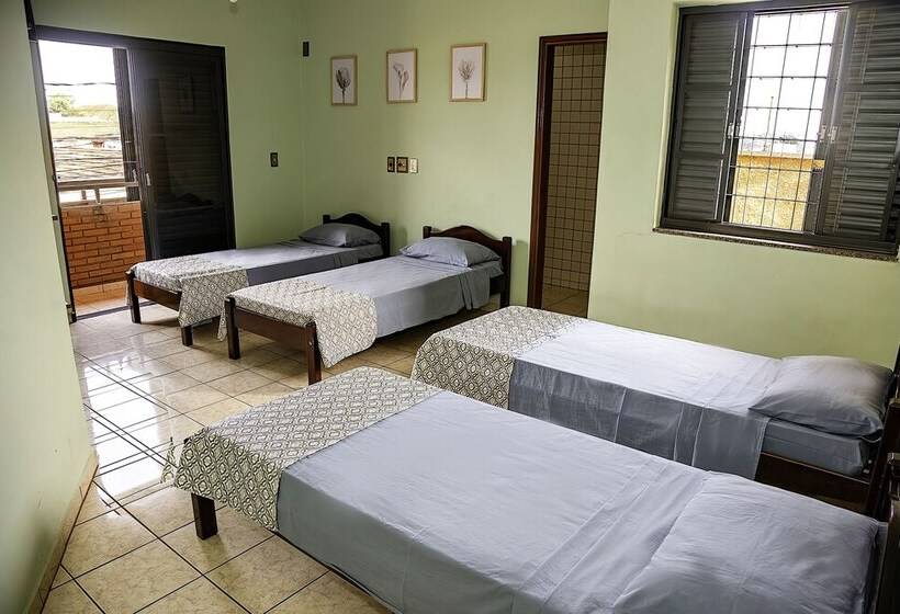 בית מלון כפרי Rp