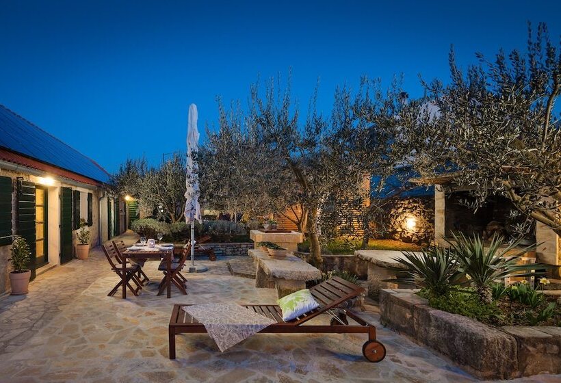 בית מלון כפרי Agroturizam Perica