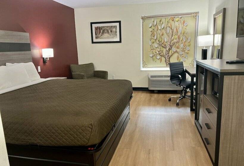 Otel Saffron Inn & Suites