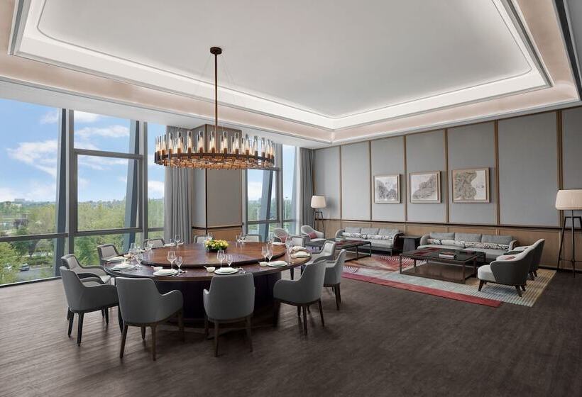 فندق Sheraton Chengdu Pidu