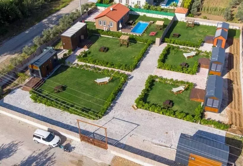 Kleva Houses