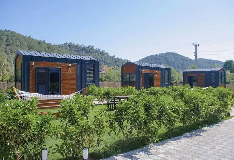 Kleva Houses