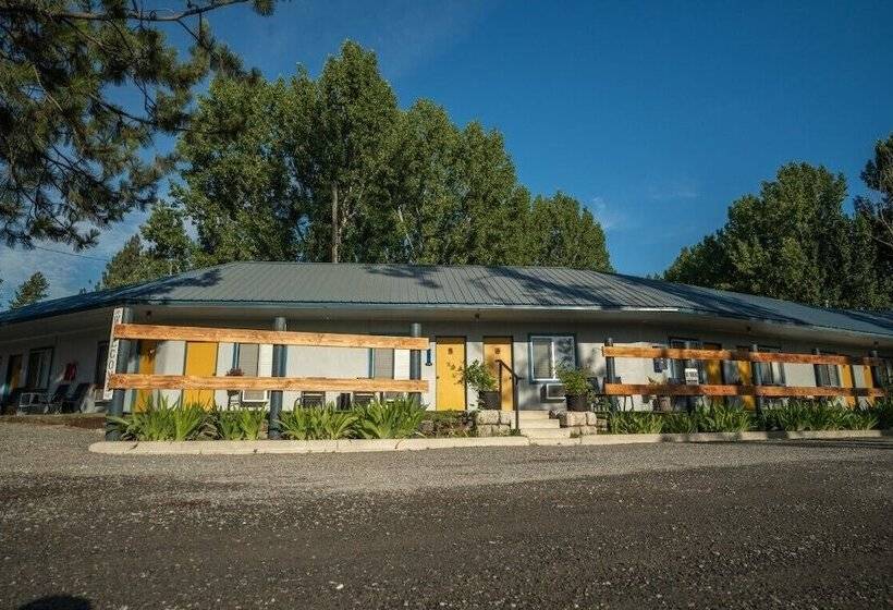 Мотель Columbia Point Resort