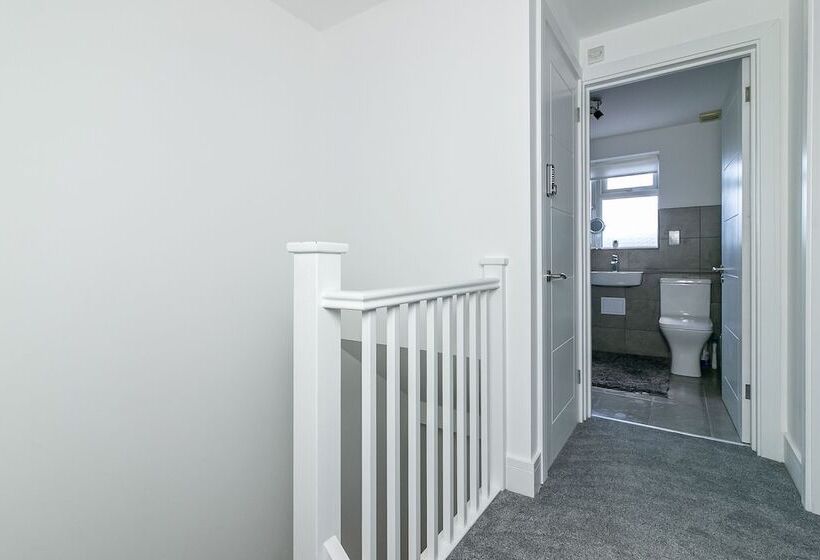 بنسيون Archers House