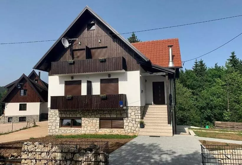 Majatalo Guesthouse Family Bosnic