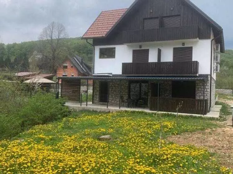 Majatalo Guesthouse Family Bosnic