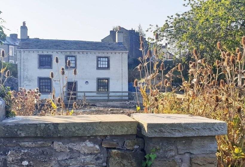 Pensione Turner   En Suite Room In Canalside Guesthouse