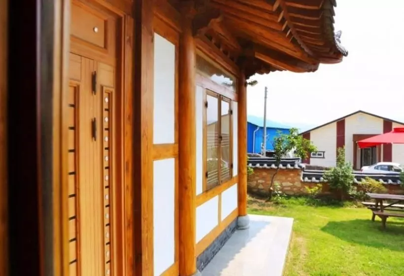 Suncheon House Pension Pear Breakfast