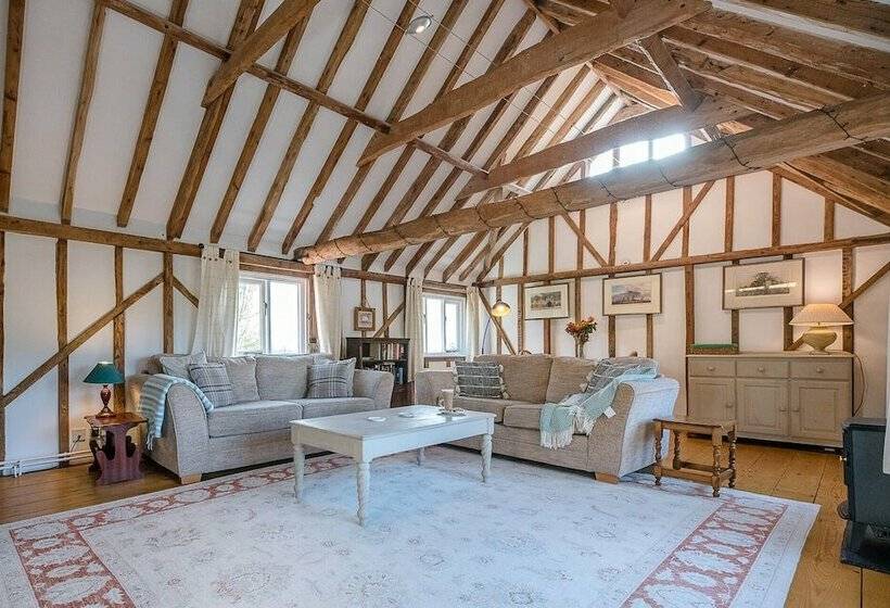 The Hayloft Boundary Farm Air Manage Suffolk