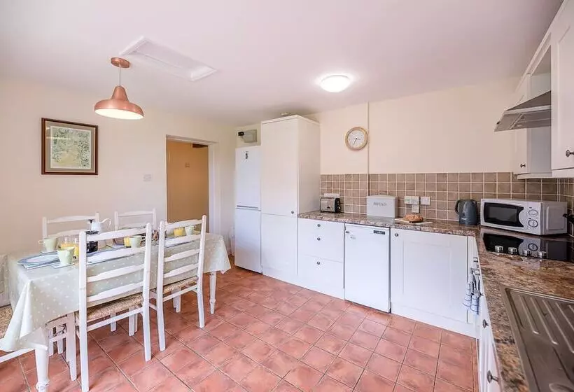 The Hayloft Boundary Farm Air Manage Suffolk