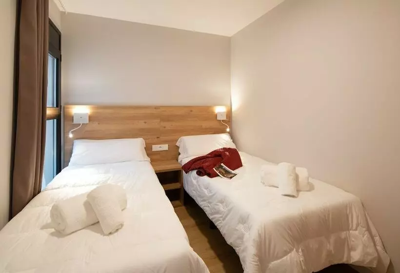 Apartaments Rambla 68