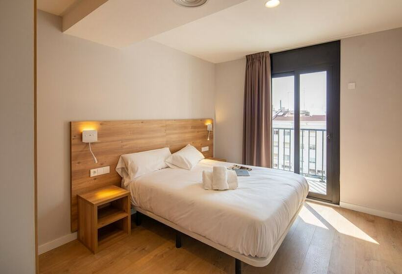 Apartaments Rambla 68