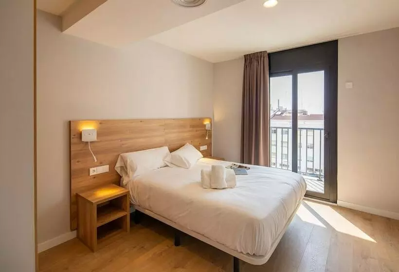 Apartaments Rambla 68