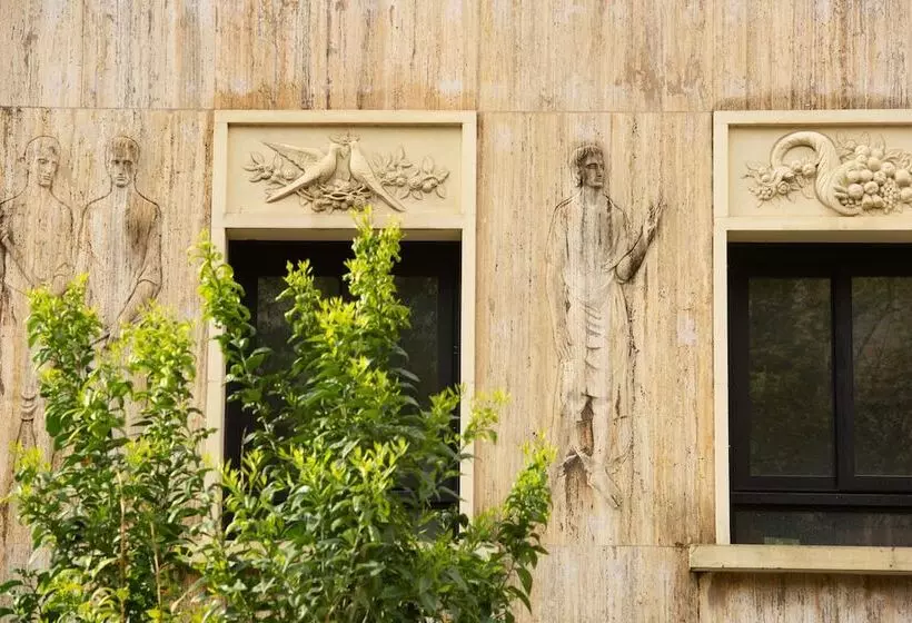 Apartaments Rambla 68