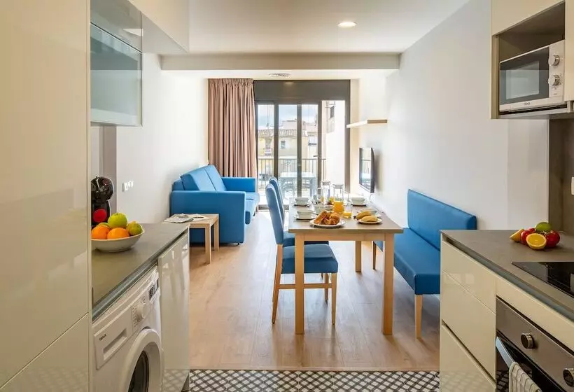 Apartaments Rambla 68