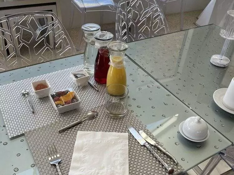 Aamiaismajoitus (B&B) Starlight Boutique