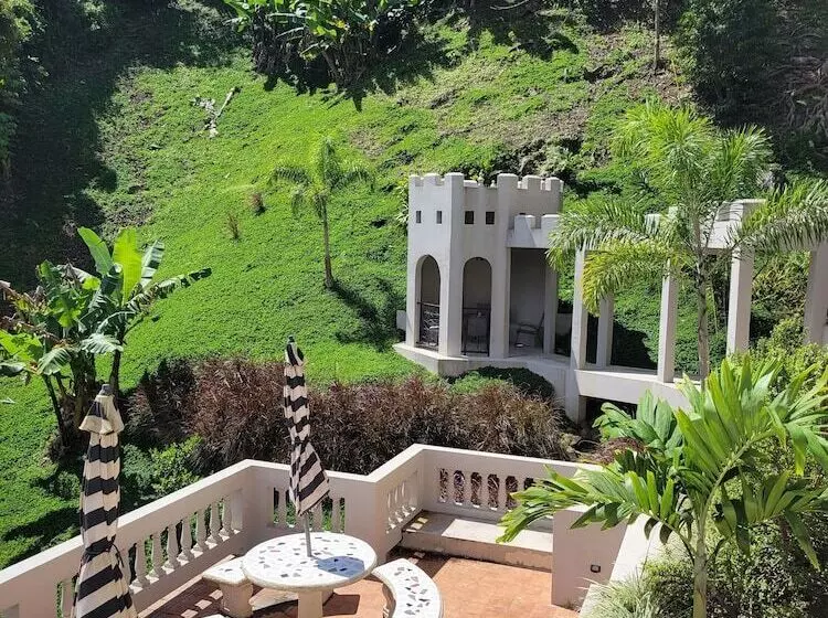 تختخواب و صبحانه Villa Gringo Farms