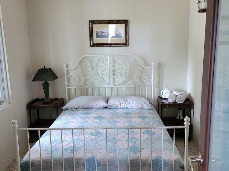 تختخواب و صبحانه Villa Gringo Farms