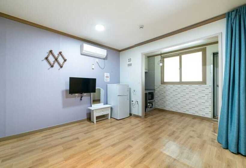 Cheongdo Persimmon Ville Pension