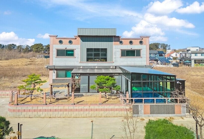 Daebudo Juni Pension