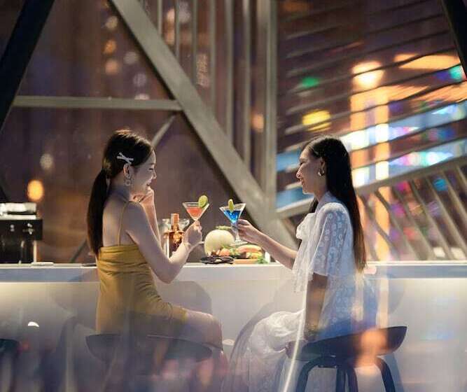 Draco Hotel & Suites