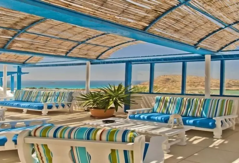 هتل Bluu Bahari Ee