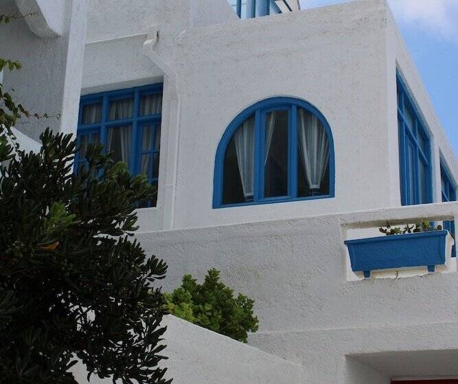 هتل Bluu Bahari Ee