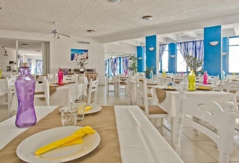 هتل Bluu Bahari Ee