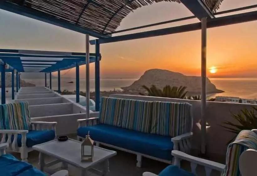 هتل Bluu Bahari Ee