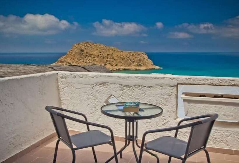 هتل Bluu Bahari Ee