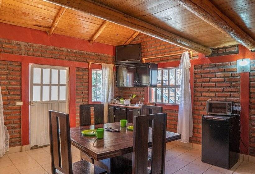 Hotel Cabañas Darely