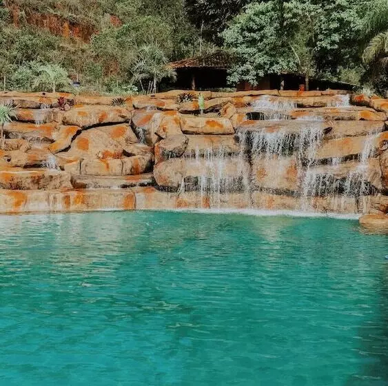 Hotelli Complexo Jardim Secreto