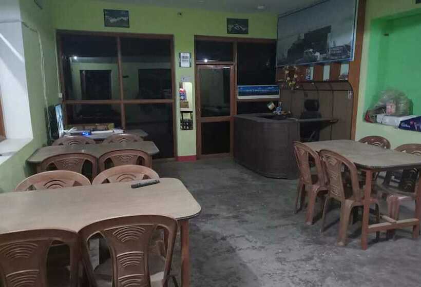 Hotel Goroomgo Ananda Homestay Kausani