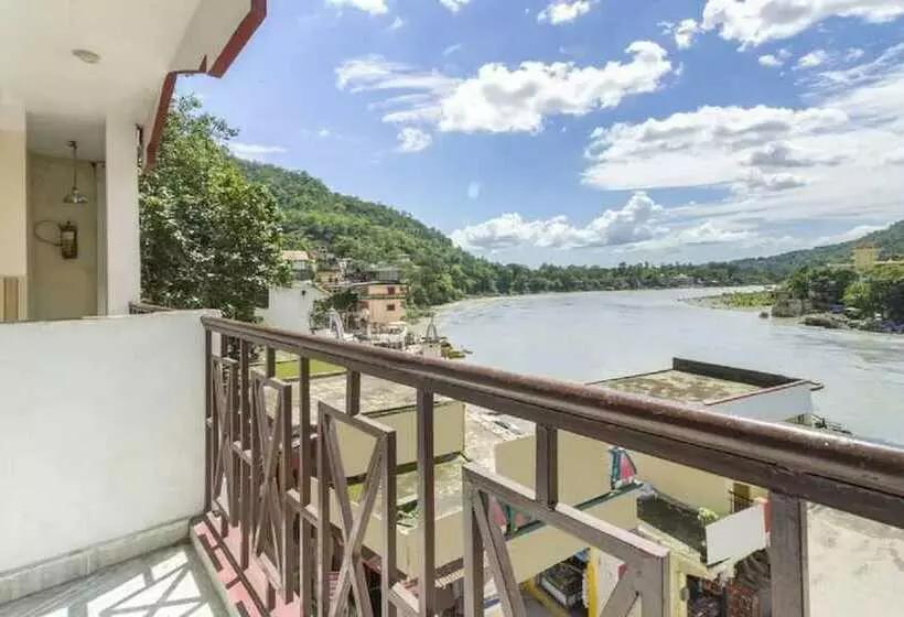 Hotelli Goroomgo Surya Rishikesh