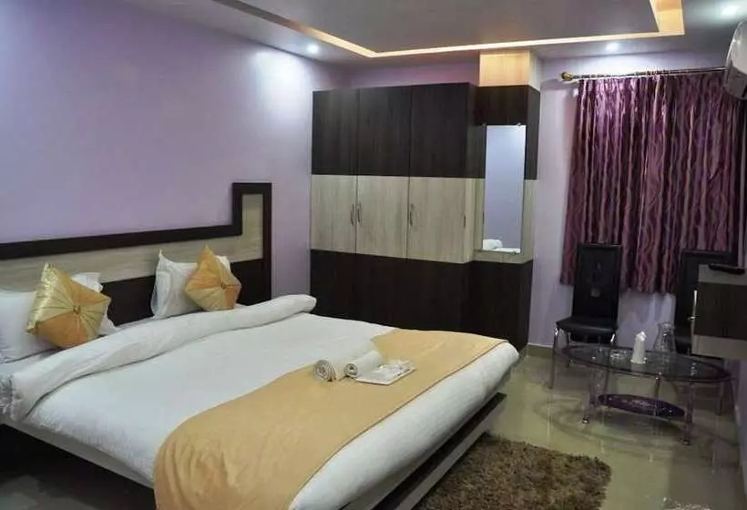 ホテル Goroomgo Vaishnavi Heights Aurangabad