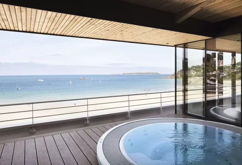 Hotelli Grand Hôtel Perros Guirec