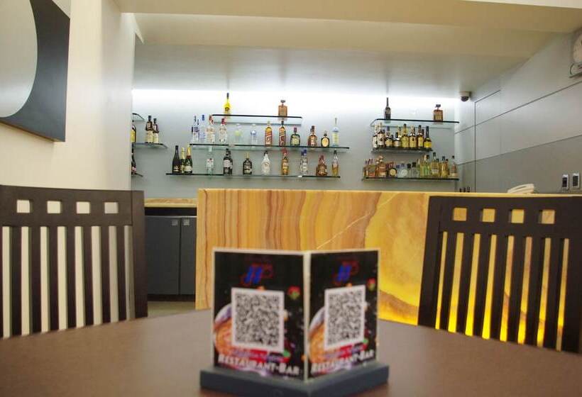 Отель Ibiza Plaza