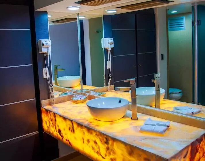 ホテル Ibiza Plaza